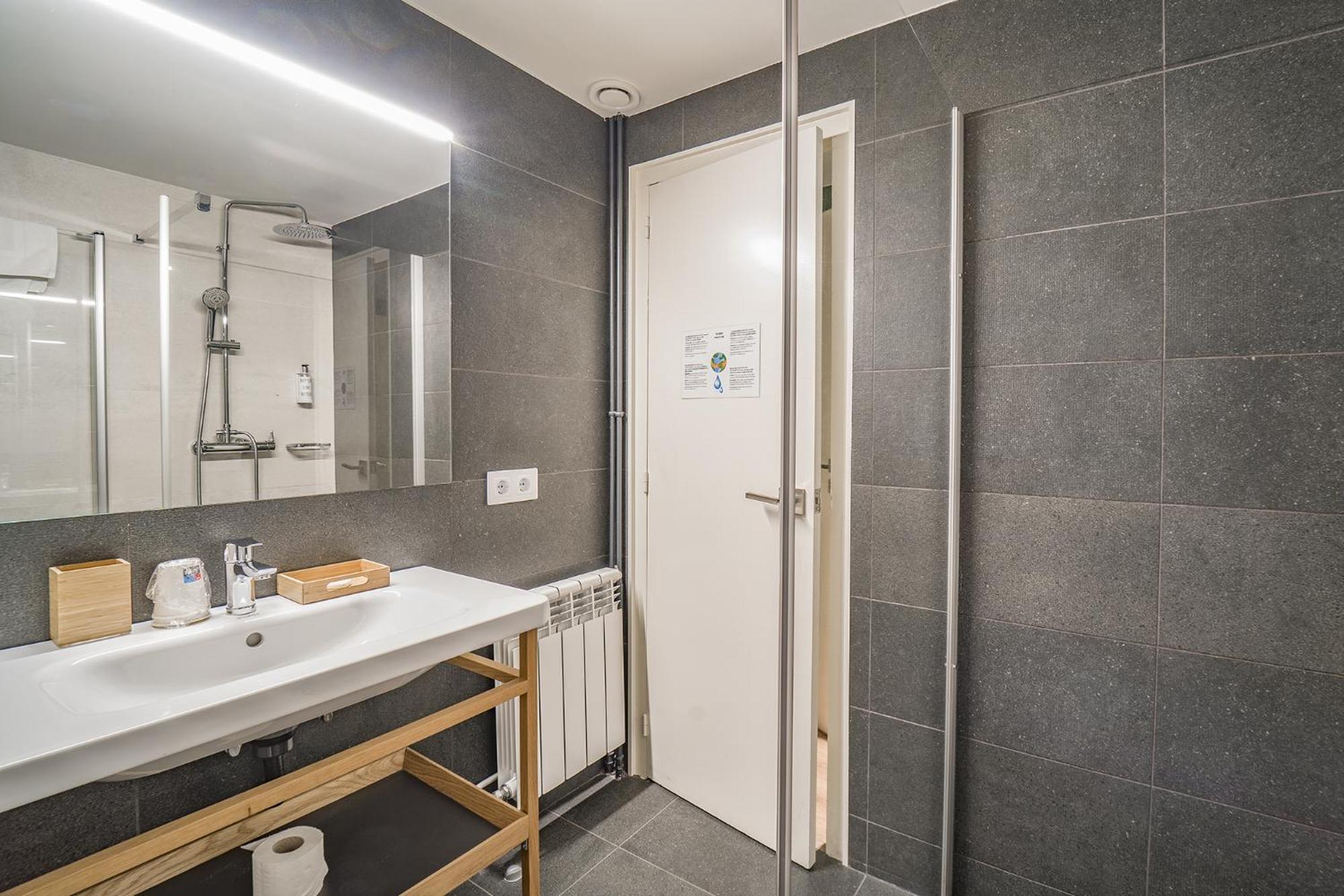 Glaner Hotel Cafe Andorra la Vella Kültér fotó