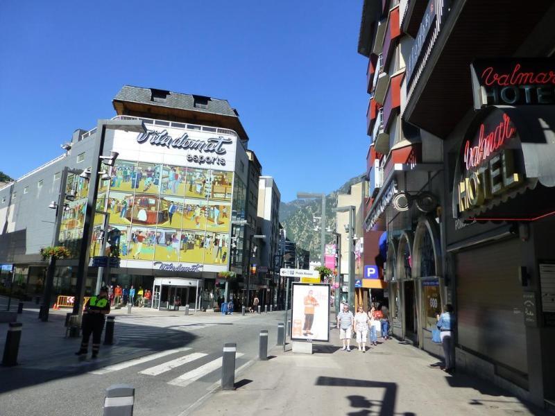 Glaner Hotel Cafe Andorra la Vella Kültér fotó